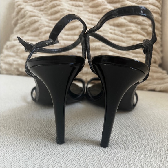 Lauren Ralph Lauren Black Patent Strappy Heels - Picture 4 of 8